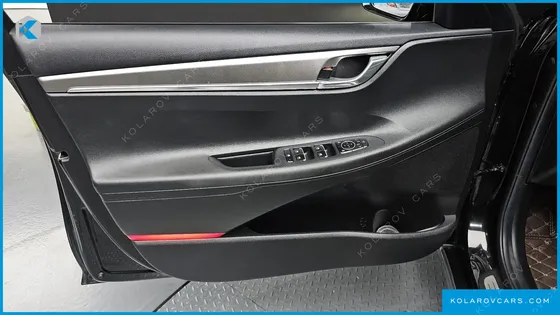 HYUNDAI GRANDEUR 3.0 LPI RENT CAR