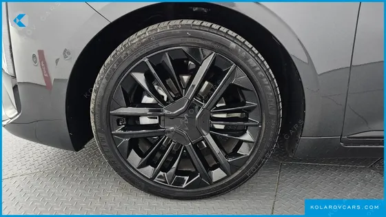 KIA K8 SIGNATURE BLACK