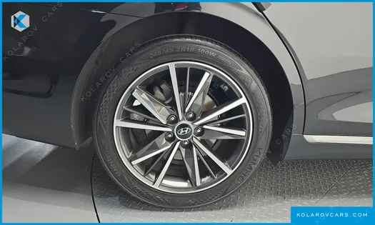 HYUNDAI GRANDEUR 3.3