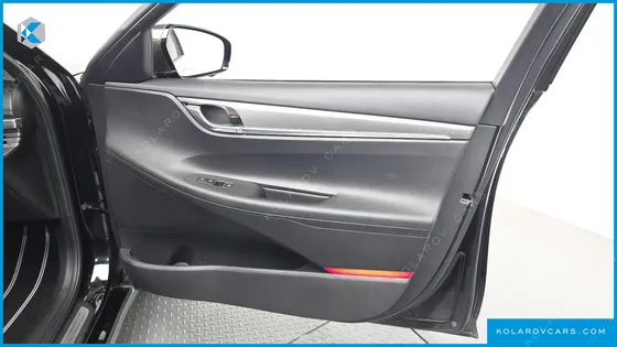 HYUNDAI GRANDEUR 3.3