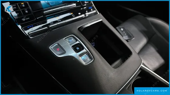 HYUNDAI GRANDEUR 3.3