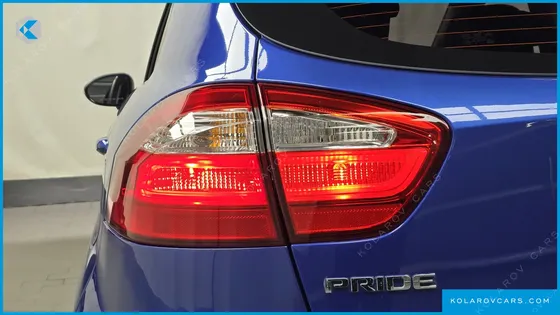KIA PRIDE 1.6 GDI HATCHBACK