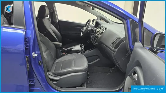 KIA PRIDE 1.6 GDI HATCHBACK