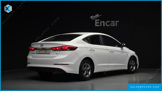 HYUNDAI ELANTRA (AVANTE) 1.6 GDI SMART