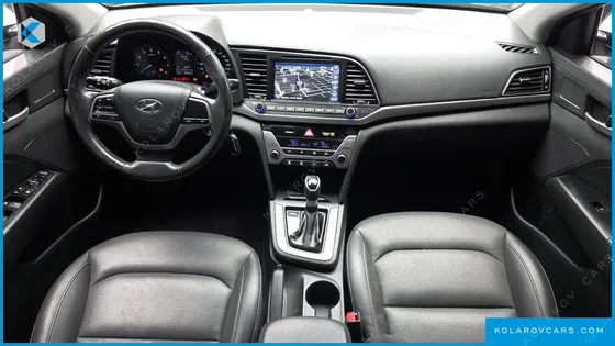 HYUNDAI ELANTRA (AVANTE) 1.6 GDI SMART