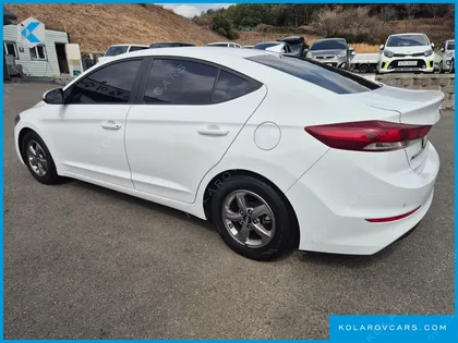 HYUNDAI ELANTRA (AVANTE) 1.6 LPI SMART (RENTAL CAR)