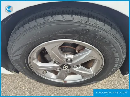HYUNDAI ELANTRA (AVANTE) 1.6 LPI SMART (RENTAL CAR)