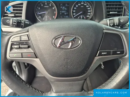 HYUNDAI ELANTRA (AVANTE) 1.6 LPI SMART (RENTAL CAR)