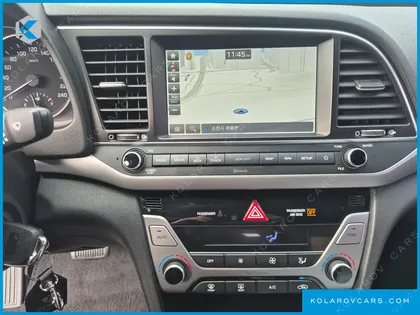 HYUNDAI ELANTRA (AVANTE) 1.6 LPI SMART (RENTAL CAR)