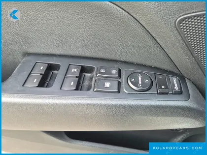 HYUNDAI ELANTRA (AVANTE) 1.6 LPI SMART (RENTAL CAR)