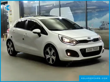 KIA PRIDE 1.6 GDI HATCHBACK