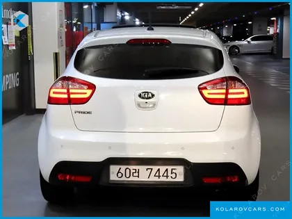 KIA PRIDE 1.6 GDI HATCHBACK