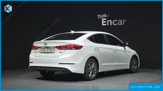 HYUNDAI ELANTRA (AVANTE) 1.6 GDI SMART