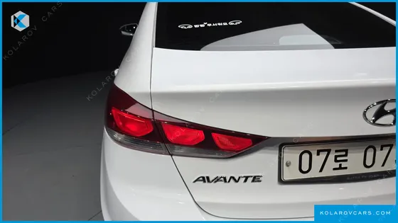 HYUNDAI ELANTRA (AVANTE) 1.6 GDI SMART