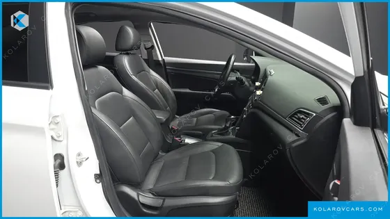 HYUNDAI ELANTRA (AVANTE) 1.6 GDI SMART