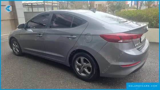 HYUNDAI ELANTRA (AVANTE) 1.6 E-VGT SMART