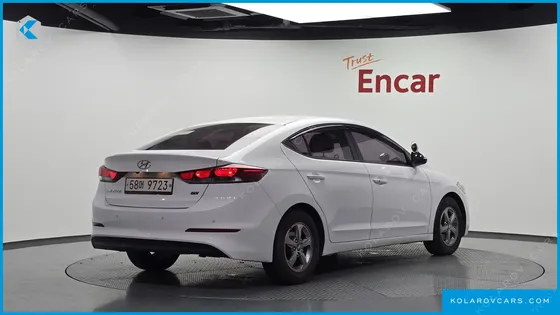 HYUNDAI ELANTRA (AVANTE) 1.6 GDI SMART