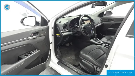 HYUNDAI ELANTRA (AVANTE) 1.6 GDI SMART