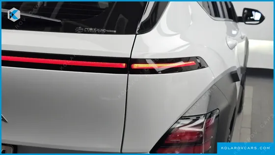 HYUNDAI KONA GASOLINE 2.0 2WD