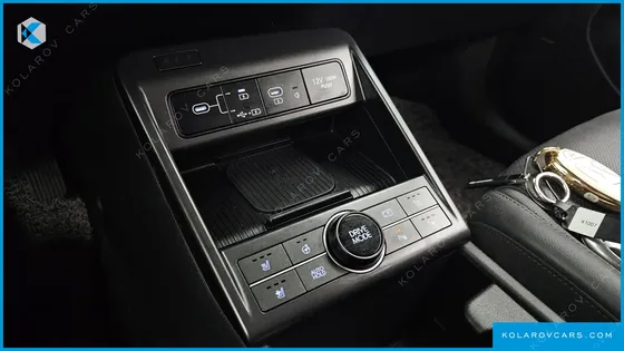 HYUNDAI KONA GASOLINE 2.0 2WD