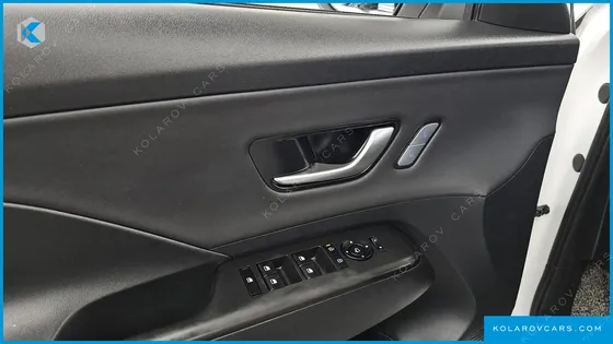 HYUNDAI KONA GASOLINE 2.0 2WD