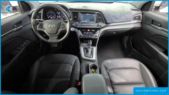 HYUNDAI ELANTRA (AVANTE) 1.6 GDI SMART