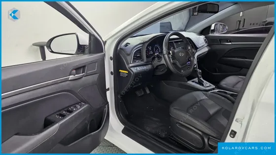 HYUNDAI ELANTRA (AVANTE) 1.6 GDI SMART