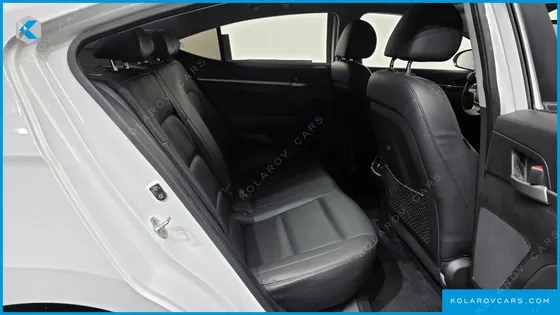 HYUNDAI ELANTRA (AVANTE) 1.6 GDI SMART