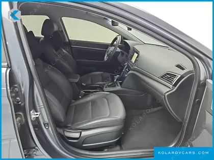 HYUNDAI ELANTRA (AVANTE) 1.6 GDI VALUE PLUS