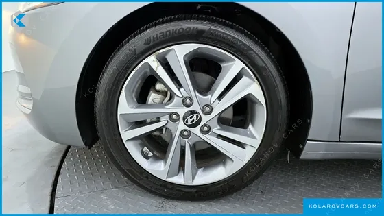 HYUNDAI ELANTRA (AVANTE) 1.6 GDI VALUE PLUS