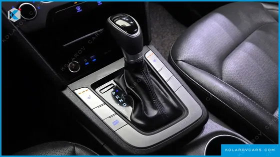 HYUNDAI ELANTRA (AVANTE) 1.6 GDI VALUE PLUS