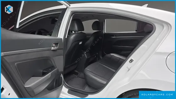 HYUNDAI ELANTRA (AVANTE) 1.6 GDI VALUE PLUS
