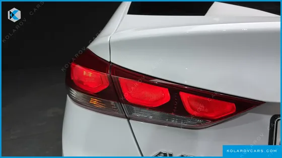 HYUNDAI ELANTRA (AVANTE) 1.6 GDI VALUE PLUS