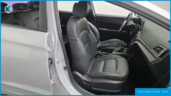 HYUNDAI ELANTRA (AVANTE) 1.6 GDI SMART
