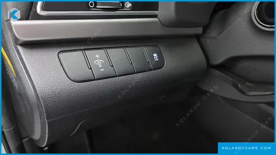 HYUNDAI ELANTRA (AVANTE) 1.6 GDI SMART
