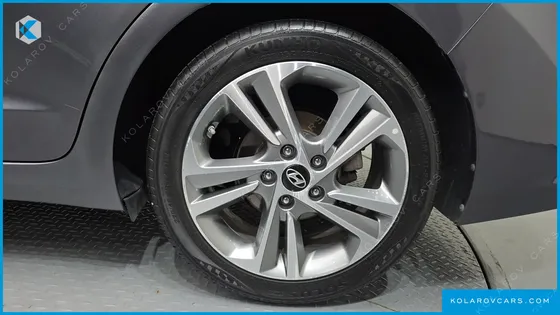 HYUNDAI ELANTRA (AVANTE) 1.6 GDI VALUE PLUS