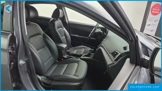 HYUNDAI ELANTRA (AVANTE) 1.6 GDI VALUE PLUS