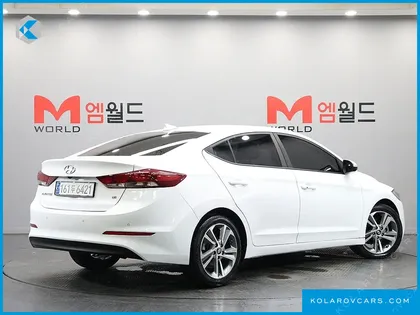 HYUNDAI ELANTRA (AVANTE) 1.6 GDI VALUE PLUS