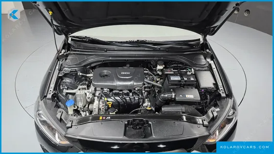 HYUNDAI ELANTRA (AVANTE) 1.6 GDI SMART