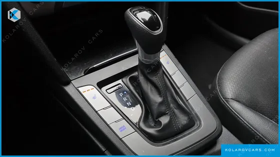 HYUNDAI ELANTRA (AVANTE) 1.6 GDI VALUE PLUS