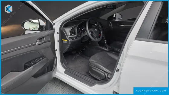 HYUNDAI ELANTRA (AVANTE) 1.6 GDI VALUE PLUS