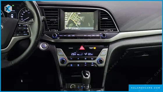 HYUNDAI ELANTRA (AVANTE) 1.6 GDI MODERN