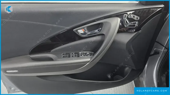 HYUNDAI GRANDEUR HG240 MODERN
