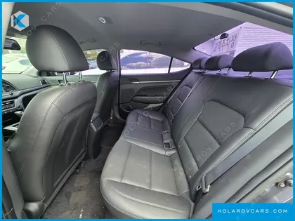 HYUNDAI ELANTRA (AVANTE) 1.6 GDI VALUE PLUS