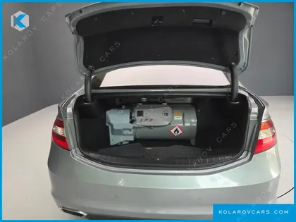 HYUNDAI GRANDEUR LPG HG300 MODERN