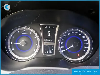 HYUNDAI GRANDEUR HG240 MODERN COLLECTION