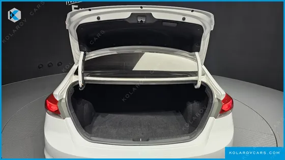 HYUNDAI ELANTRA (AVANTE) 1.6 GDI VALUE PLUS