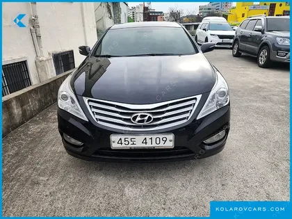 HYUNDAI GRANDEUR HG240 LUXURY