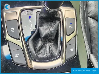 HYUNDAI GRANDEUR HG240 LUXURY