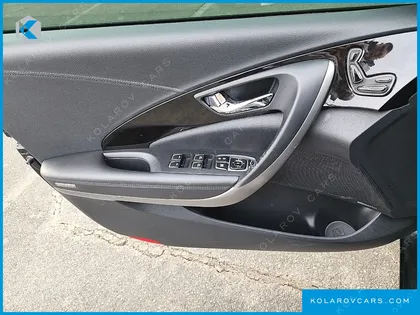 HYUNDAI GRANDEUR HG240 LUXURY
